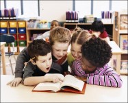 5 cách khơi dậy niềm yêu thích đọc sách ở trẻ